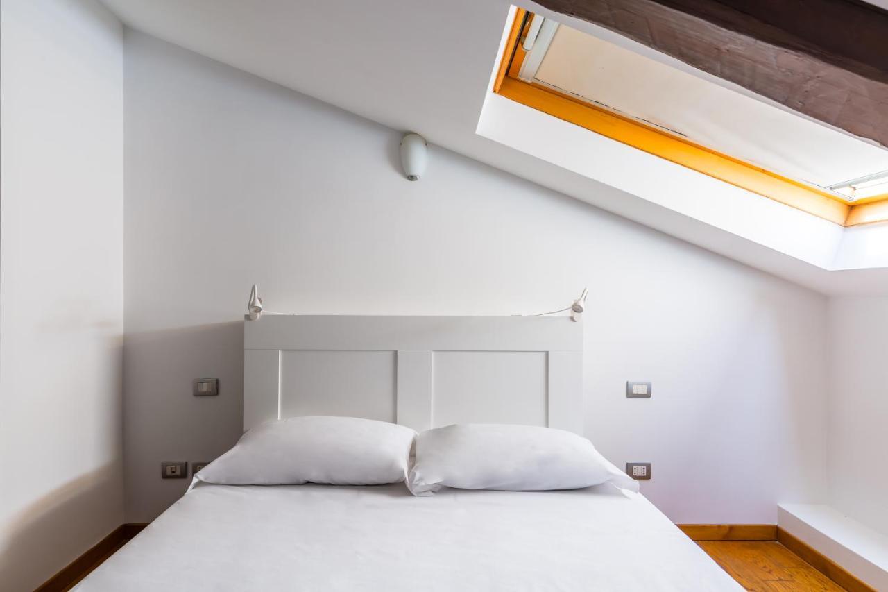 Attico Al Duomo By Napoliapartments Eksteriør billede