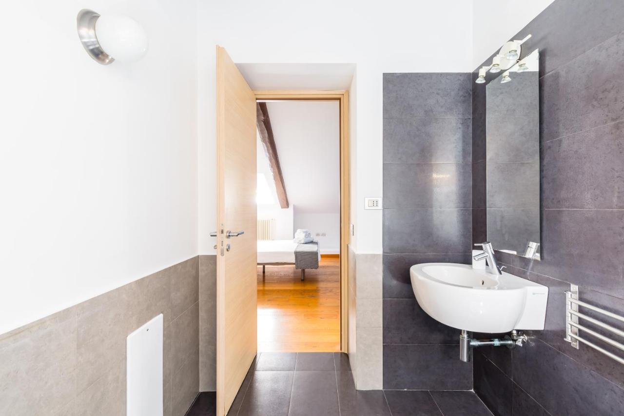 Attico Al Duomo By Napoliapartments Eksteriør billede