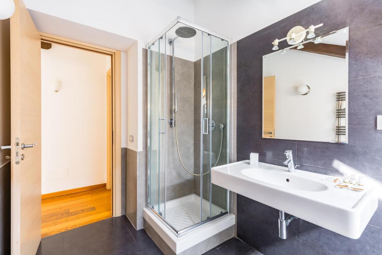 Attico Al Duomo By Napoliapartments Eksteriør billede