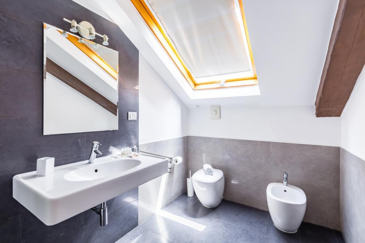 Attico Al Duomo By Napoliapartments Eksteriør billede